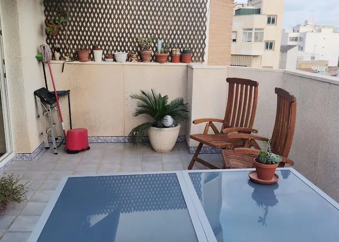 Penthouse Mit Drei Schlafzimmern In Der Naehe Von Natuerlichen Schwimmbaedern By Interhome Apartamento Torrevieja